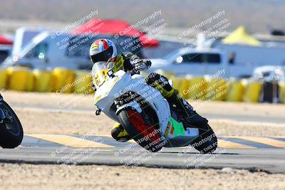 media/Feb-12-2022-SoCal Trackdays (Sat) [[3b21b94a56]]/Turn 2 (1045am)/